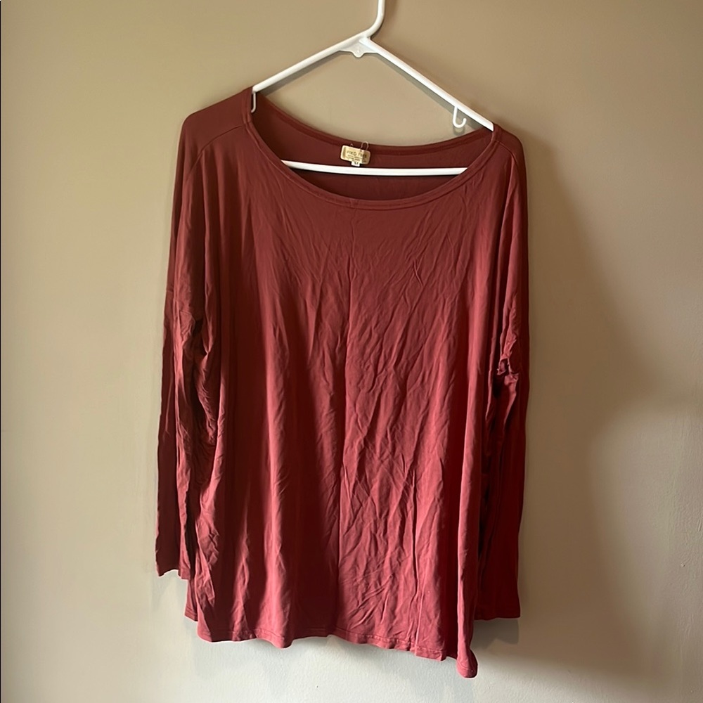 Piko 1988 Women's Long Sleeve Top in Rust in Excellent Condition
